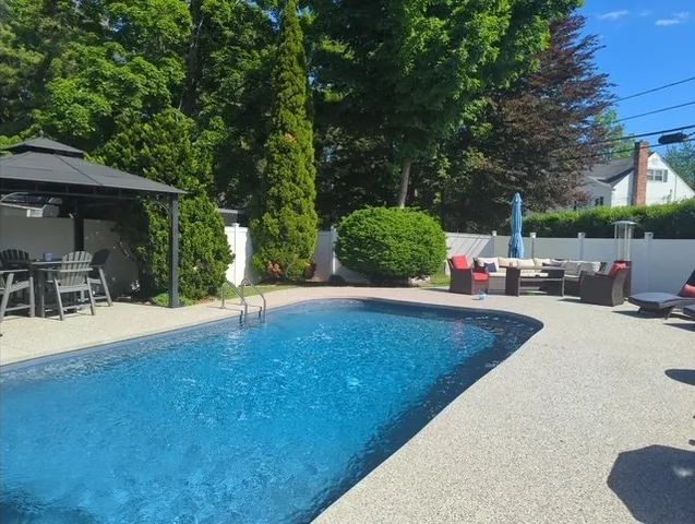 a view of outdoor space yard and patio