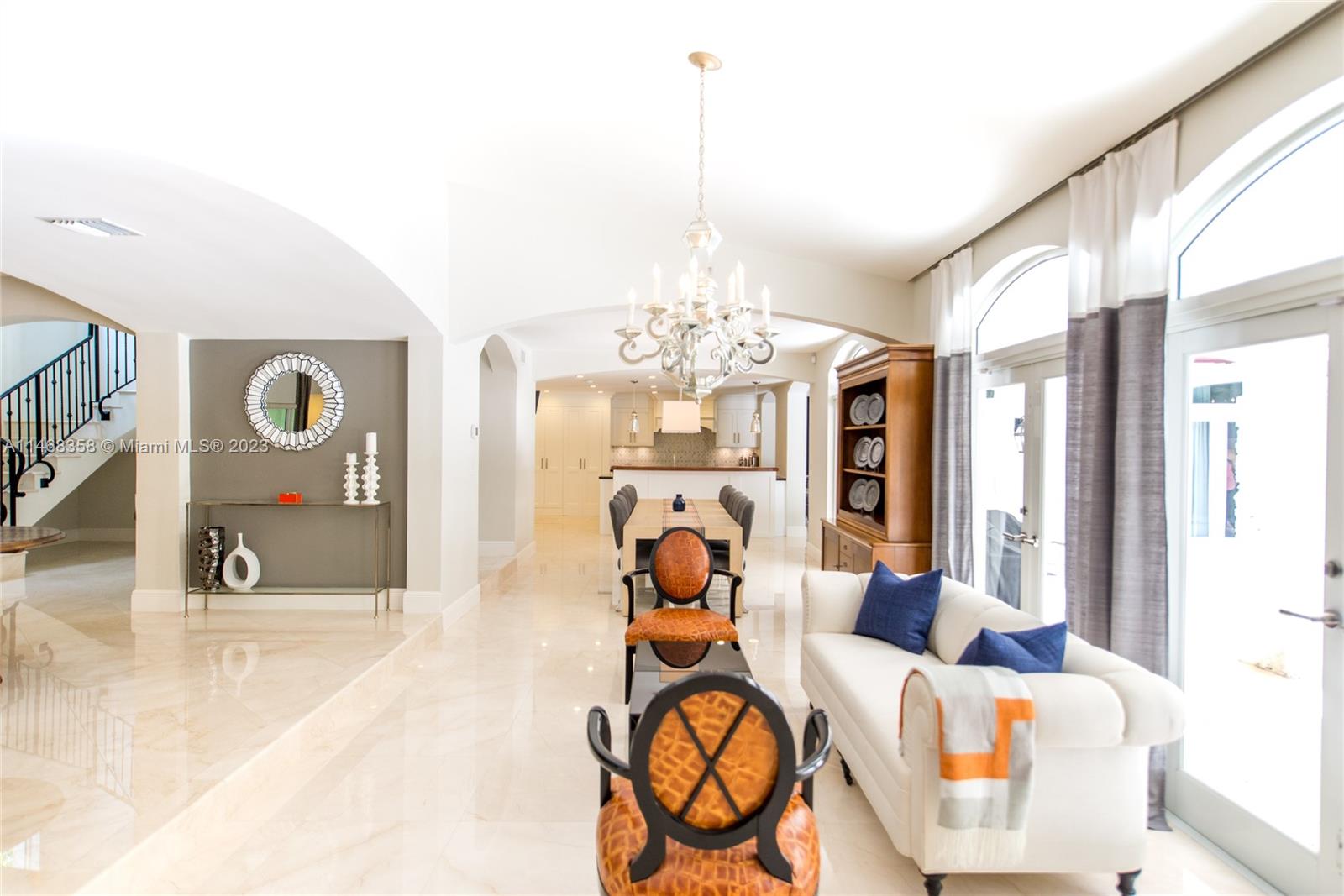 3500 Munroe Drive Coconut Grove, FL 33133 - Photo 19 of 54 a very nice looking room with couch