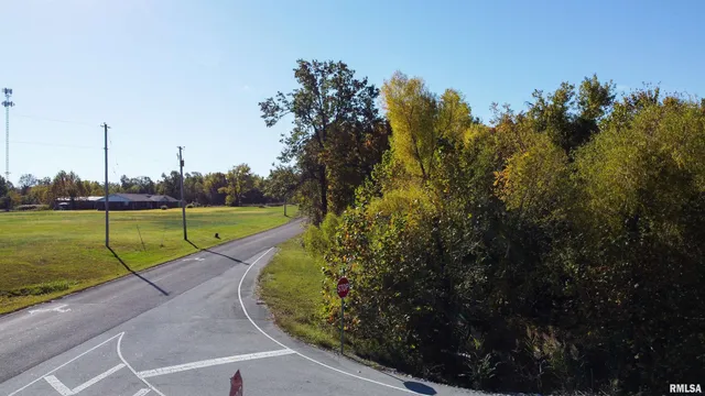 $900,000 | 13 Hwy Crainville Il 62918 Highway, Carterville, IL 62918