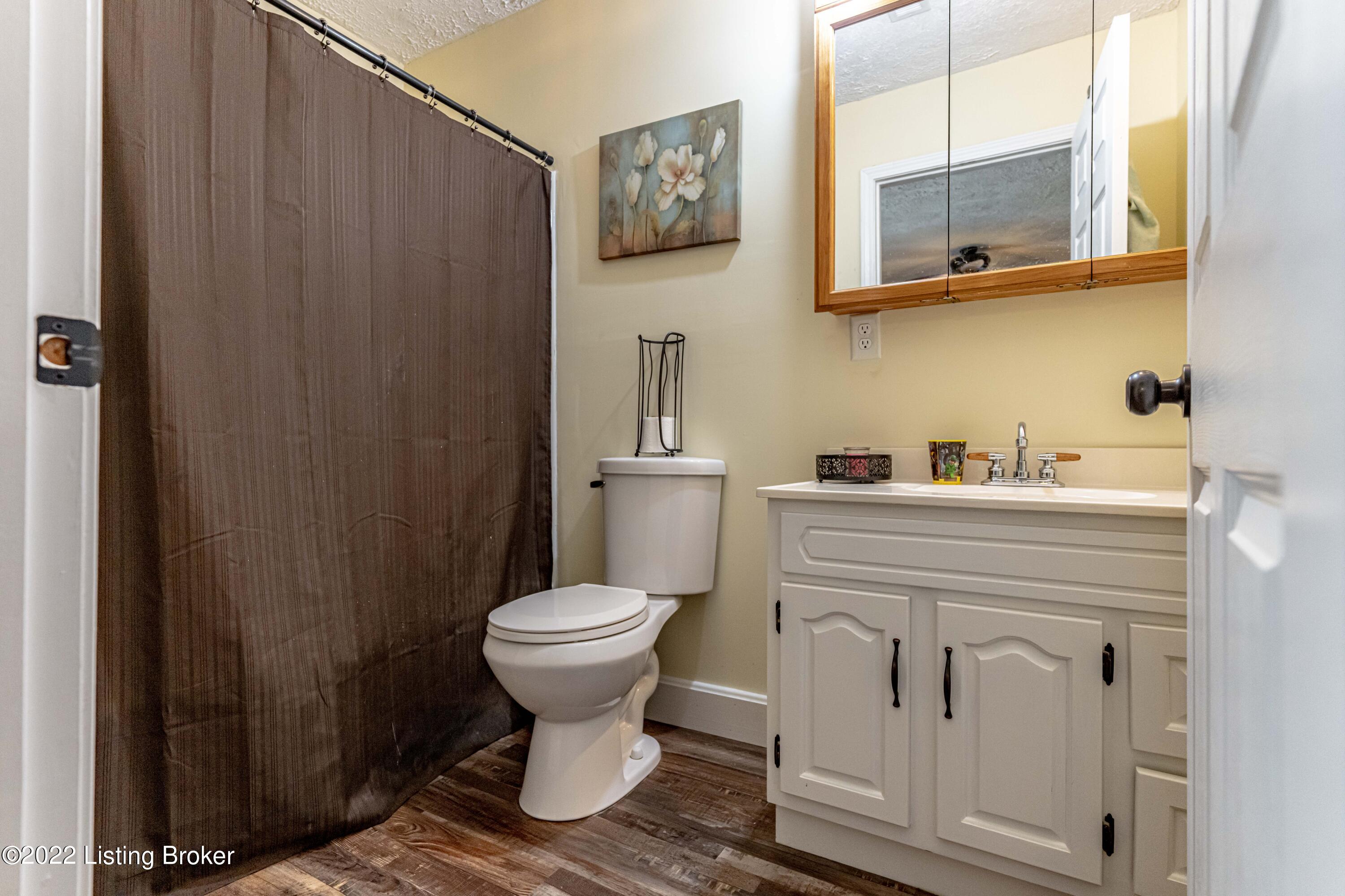 6512 Bowling Green Road Caneyville, KY 42721 - Photo 17 of 116 DSC07697