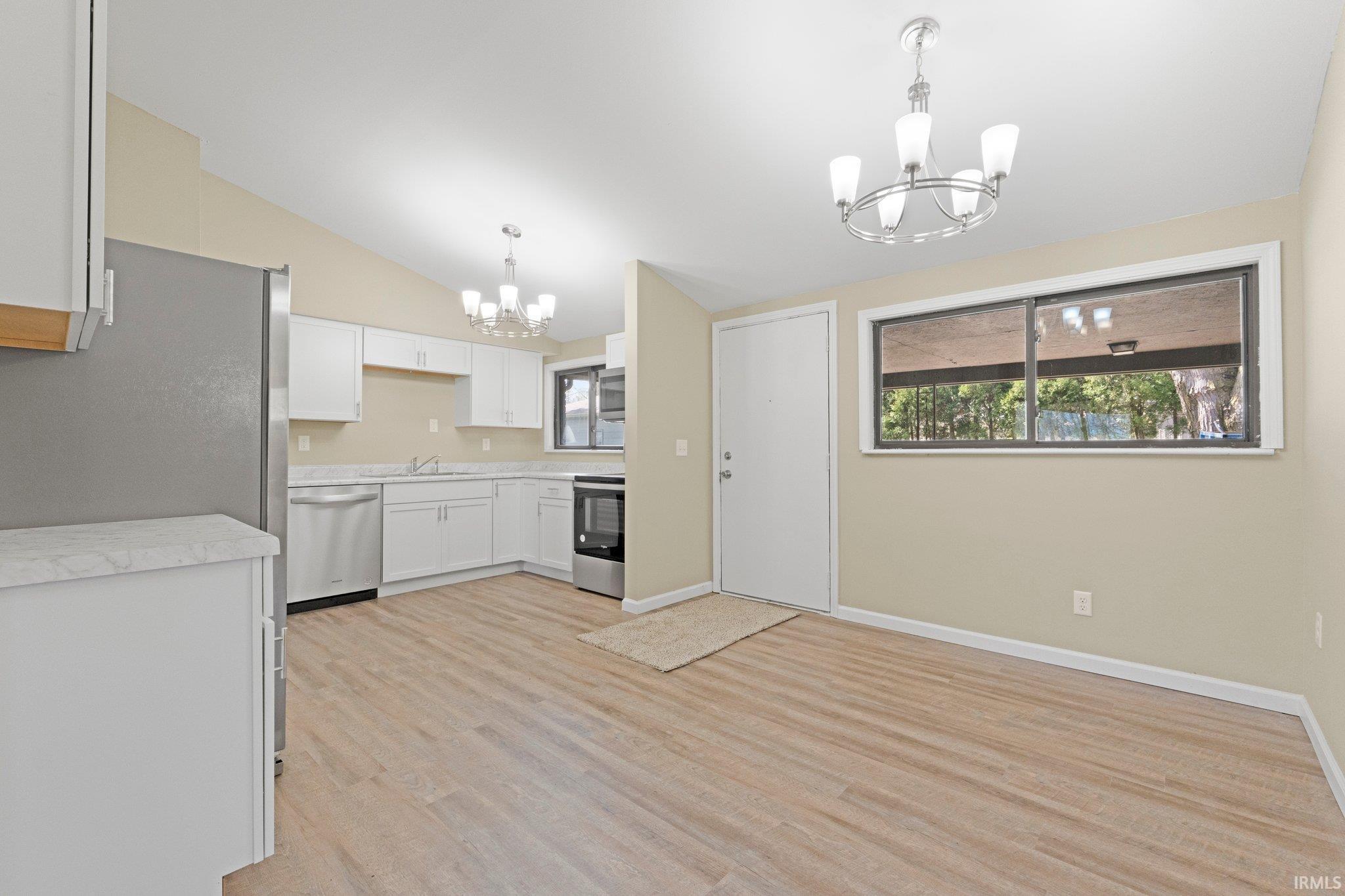 6328 Smith Road Fort Wayne, IN 46809 - Photo 7 of 27