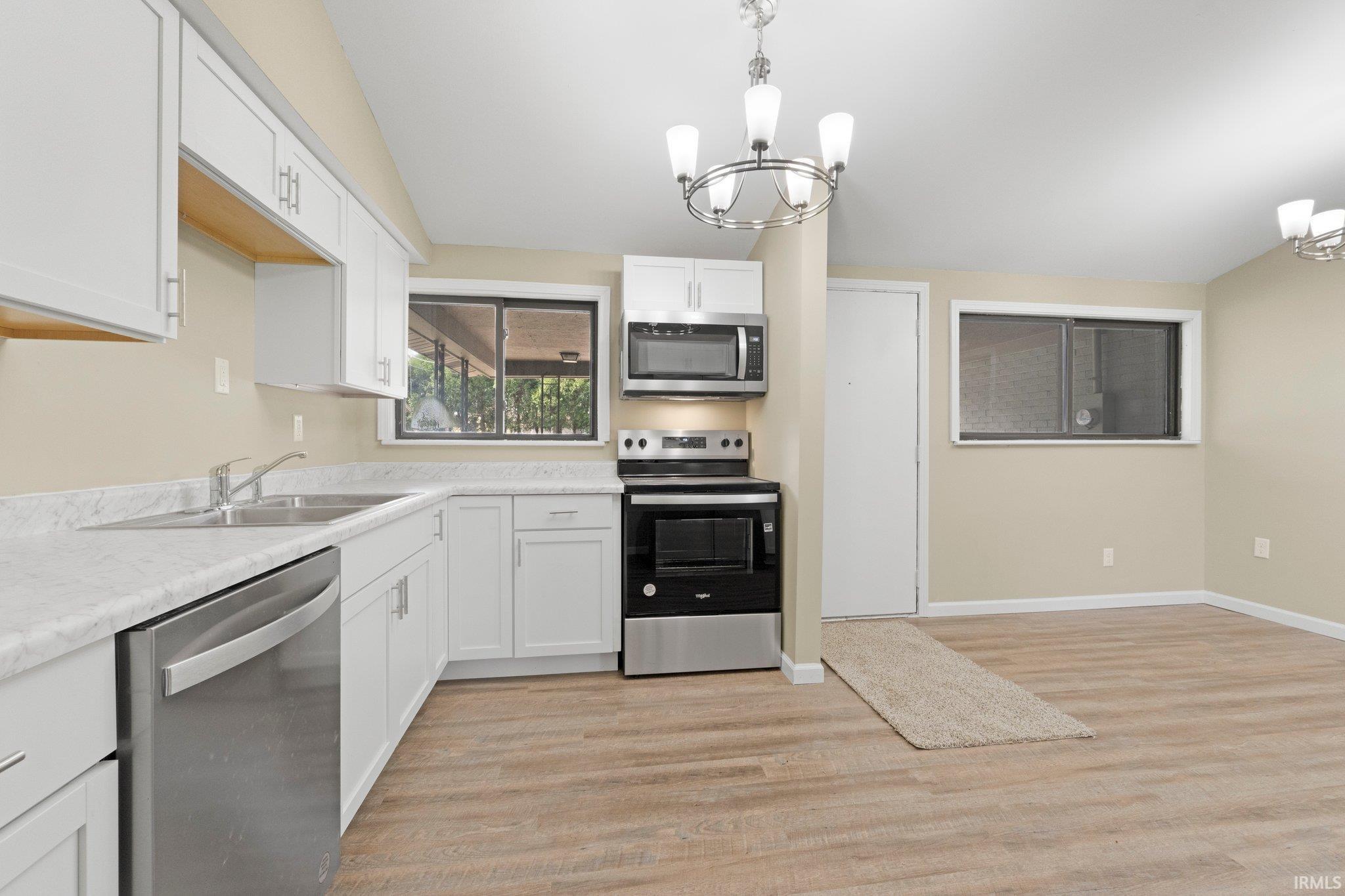 6328 Smith Road Fort Wayne, IN 46809 - Photo 9 of 27