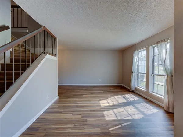 $2,200 | 2007 Browning Drive, Austin, TX 78752