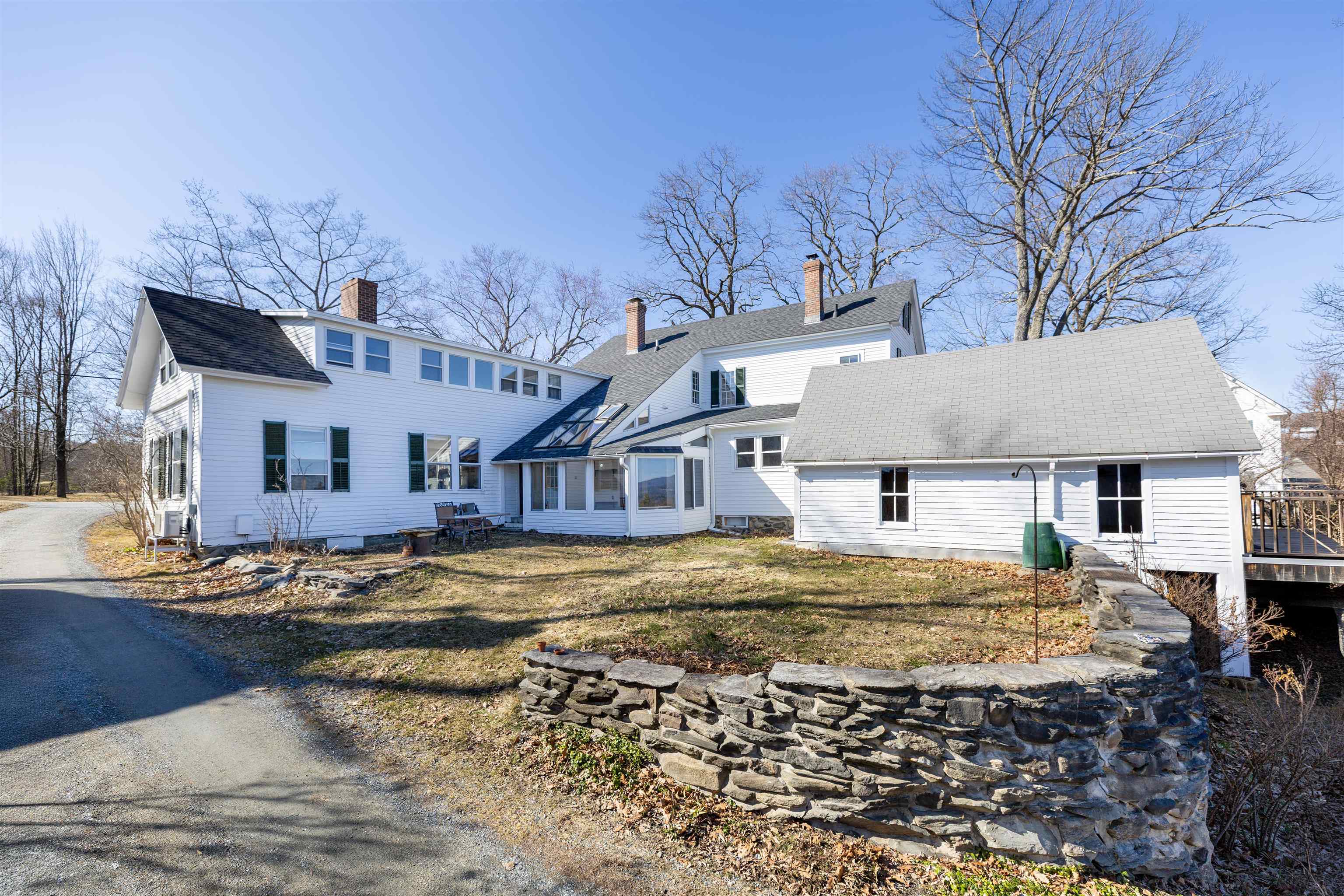 85 Academy Road Thetford, VT 05075 - Photo 3 of 48