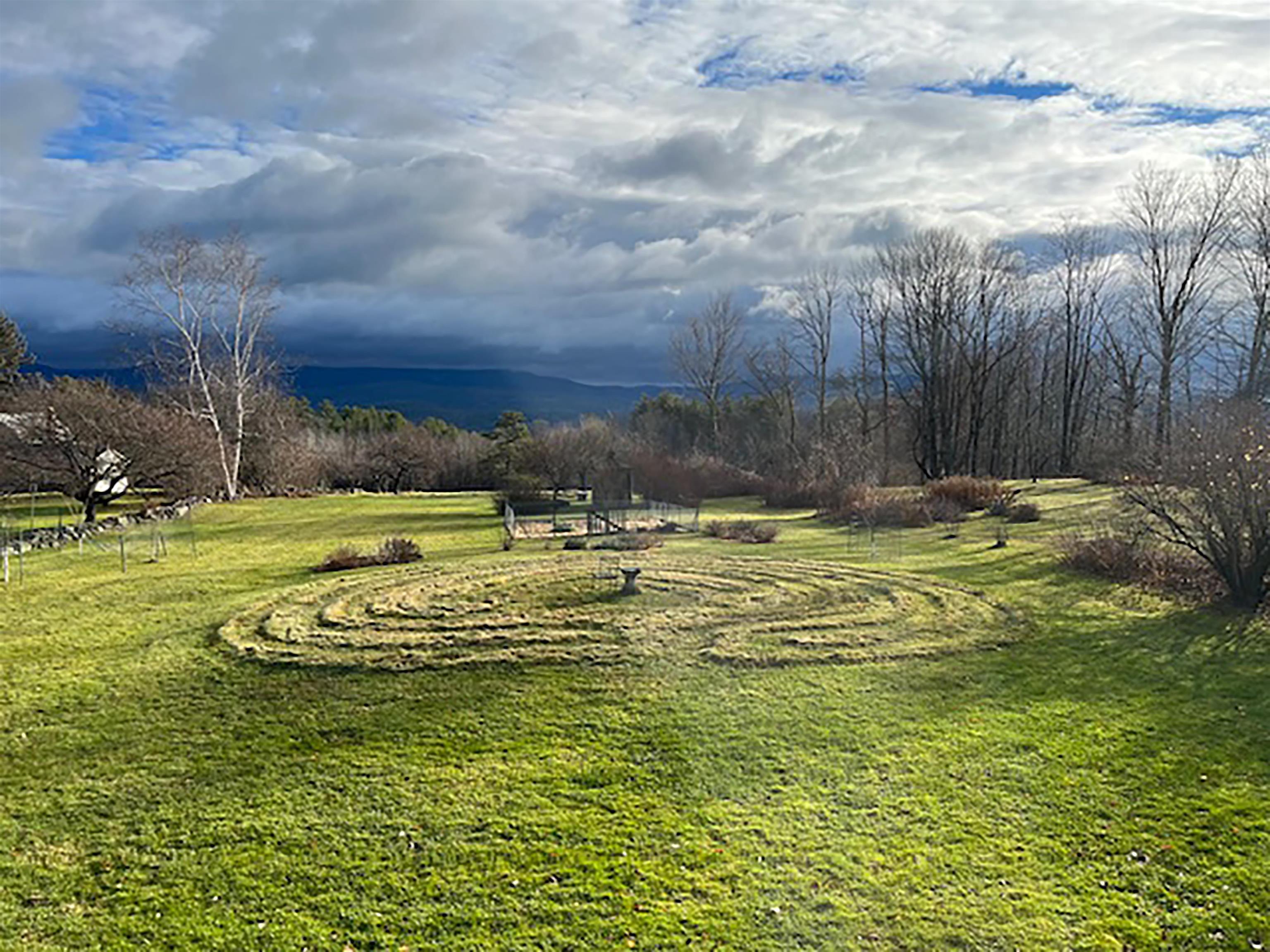 85 Academy Road Thetford, VT 05075 - Photo 44 of 48