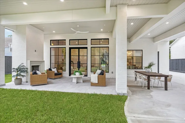 $2,349,990 | 830 Azalea Street, Houston, TX 77018