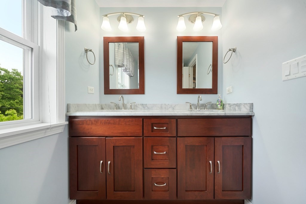 3 Norman Road Reading, MA 01867 - Photo 18 of 32