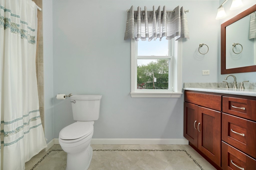 3 Norman Road Reading, MA 01867 - Photo 19 of 32