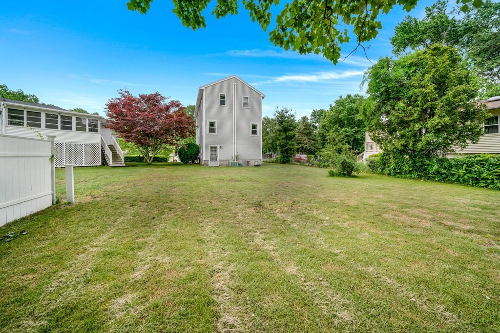 3 Norman Road Reading, MA 01867 - Photo 26 of 32