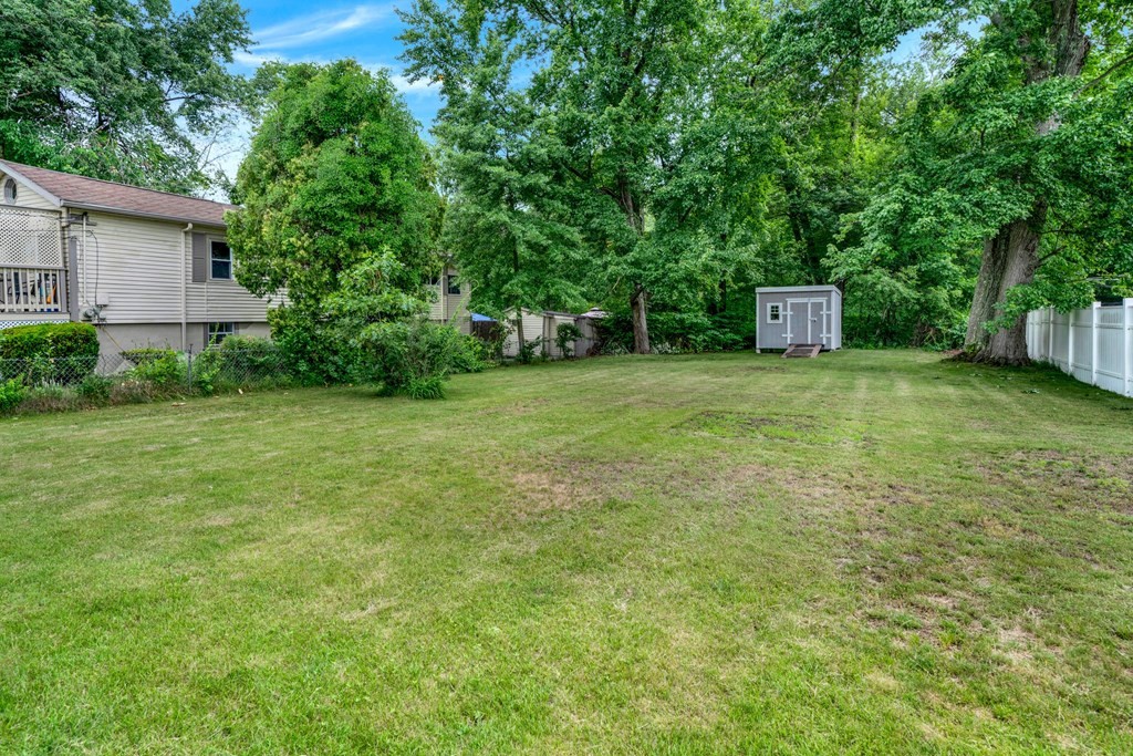 3 Norman Road Reading, MA 01867 - Photo 28 of 32