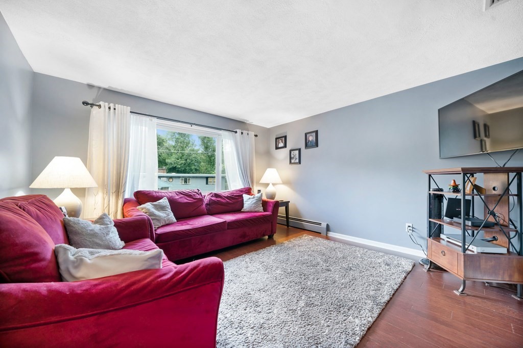 3 Norman Road Reading, MA 01867 - Photo 3 of 32