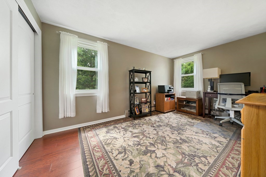 3 Norman Road Reading, MA 01867 - Photo 10 of 32