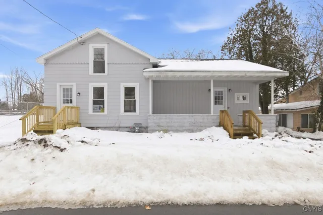 $110,000 | 564 South 1st Street, Fulton, NY 13069