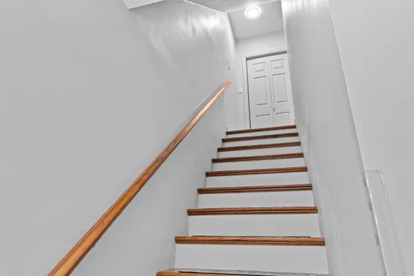 $215,000 | 35 Mathews Avenue, Unit 20, Waterville, ME 04901