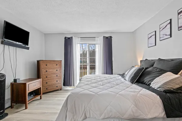 $215,000 | 35 Mathews Avenue, Unit 20, Waterville, ME 04901