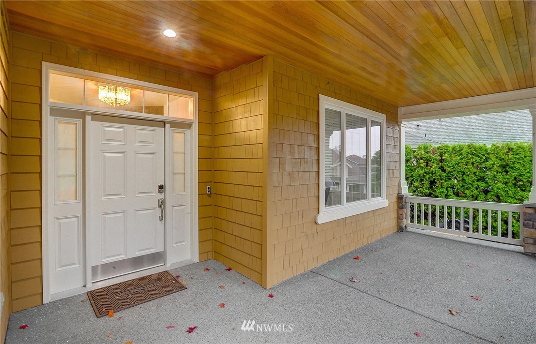 1217 South 36th Place Renton, WA 98055 - Photo 2 of 30 a view of front door and a window