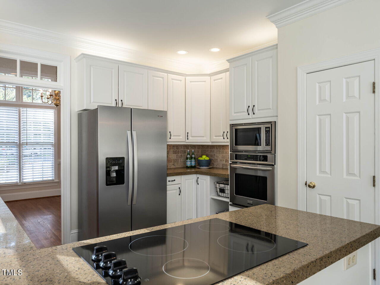 4612 Thendara Way Raleigh, NC 27612 - Photo 15 of 34 015-1280x960-kitchen