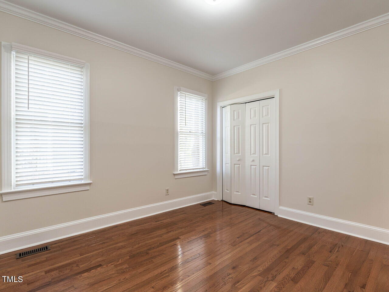 4612 Thendara Way Raleigh, NC 27612 - Photo 25 of 34 025-1280x960-bedroom
