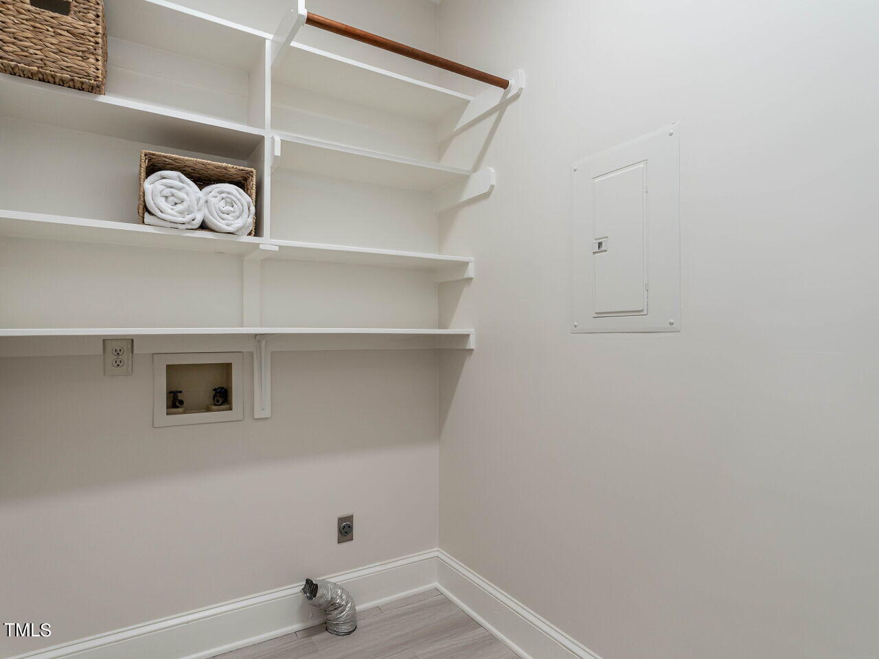 4612 Thendara Way Raleigh, NC 27612 - Photo 28 of 34 028-1280x960-laundry