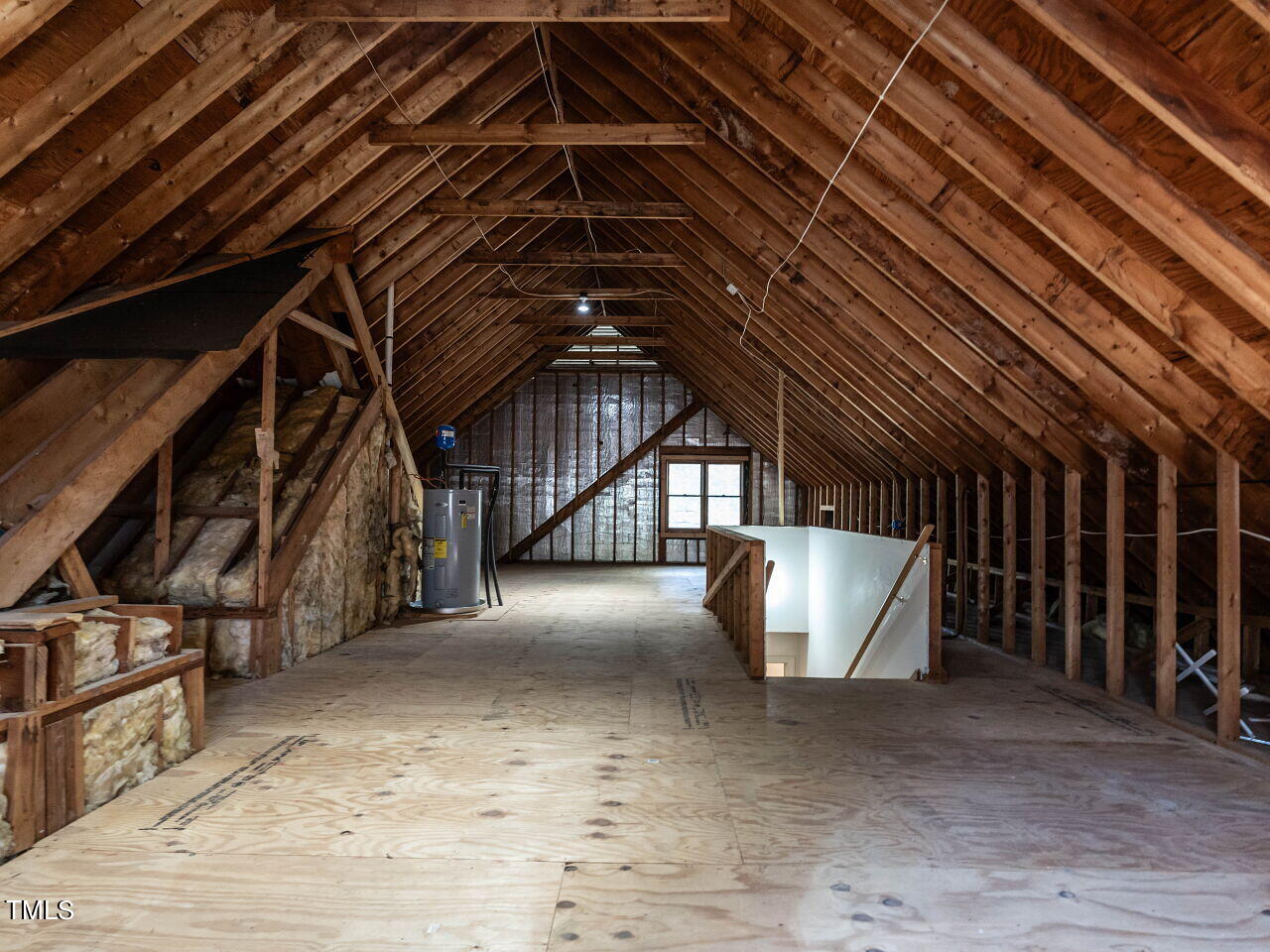 4612 Thendara Way Raleigh, NC 27612 - Photo 29 of 34 029-1280x960-walk-up-attic