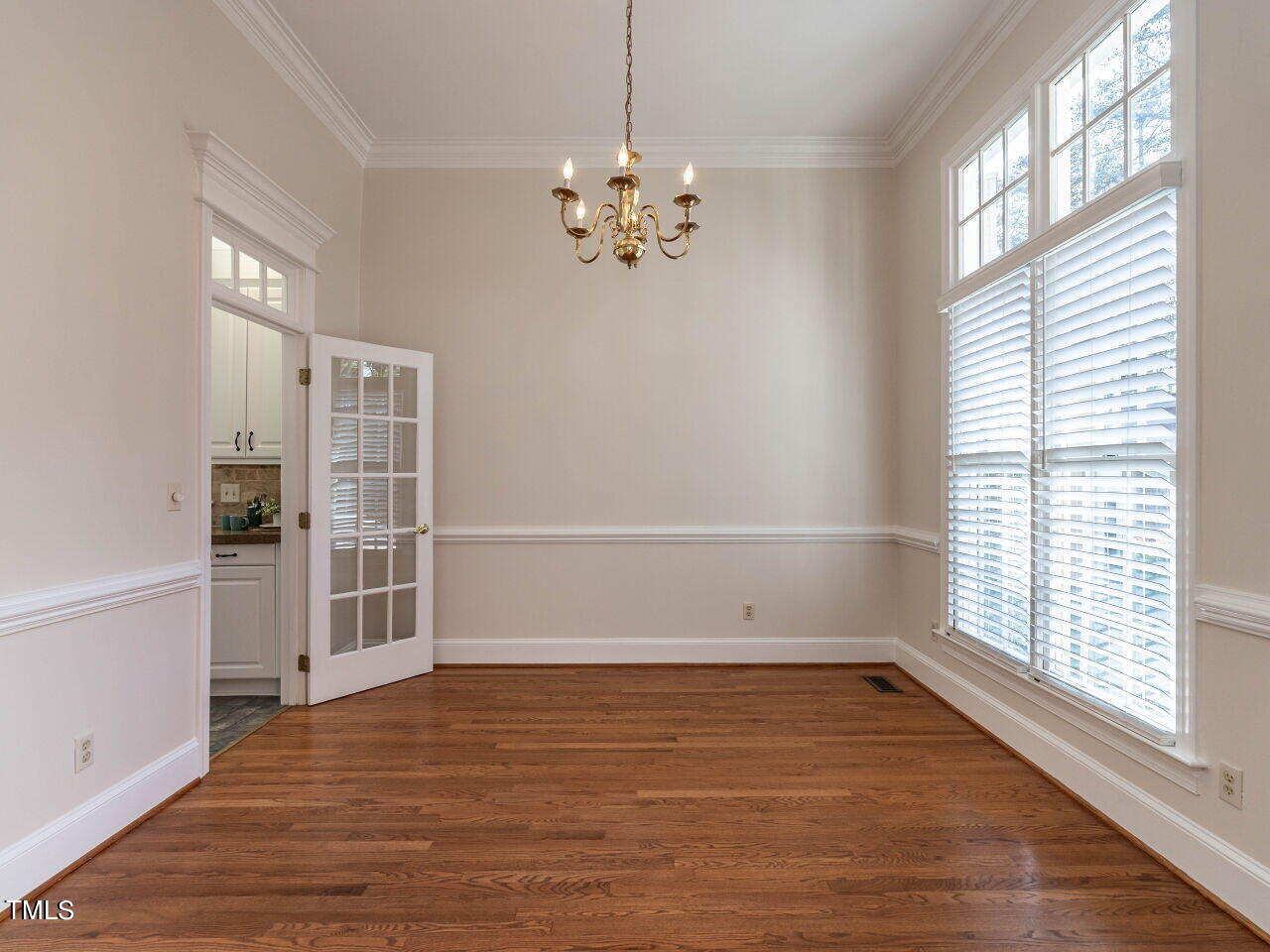 4612 Thendara Way Raleigh, NC 27612 - Photo 6 of 34 006-1280x960-dining-room