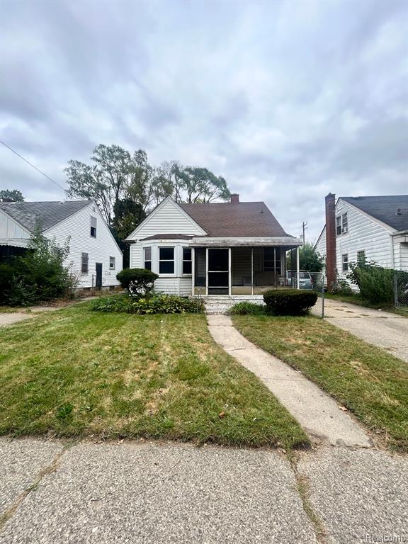 19152 Huntington Road Detroit, MI 48219 - Photo 1 of 1