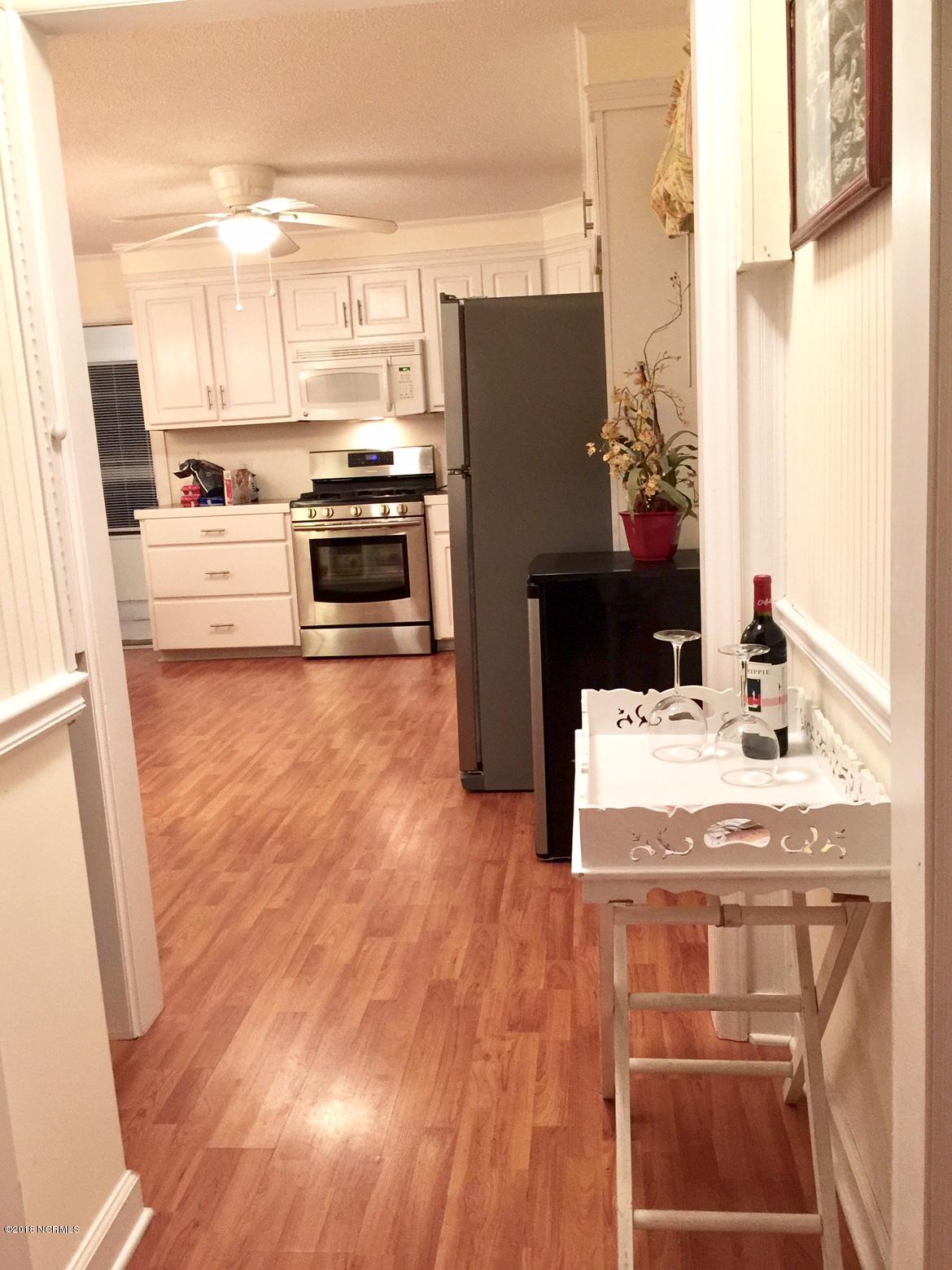 830 Ross Road Bath, NC 27808 - Photo 11 of 40 Kitchen3