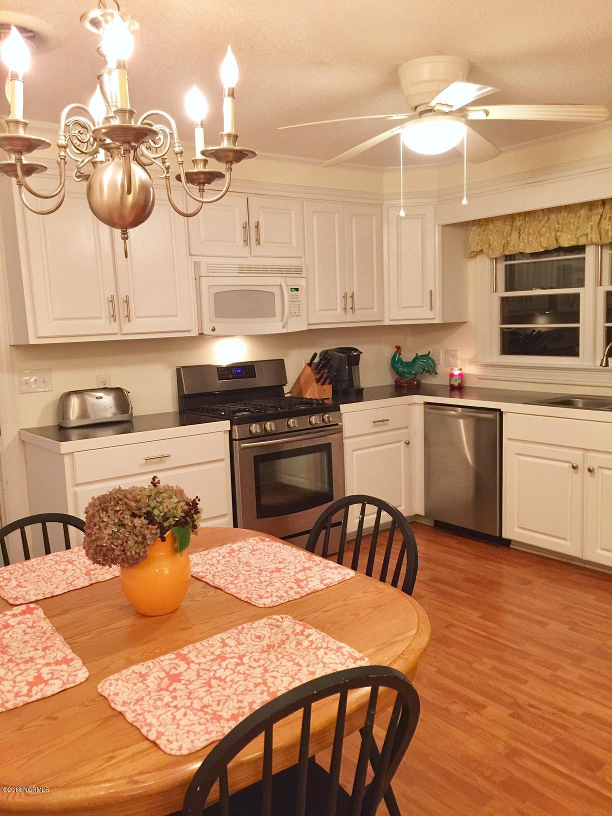 830 Ross Road Bath, NC 27808 - Photo 9 of 40 Kitchen1