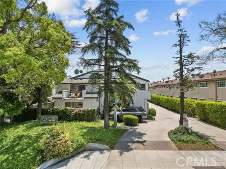 $3,250 | 996 West Huntington Drive, Unit D, Arcadia, CA 91007