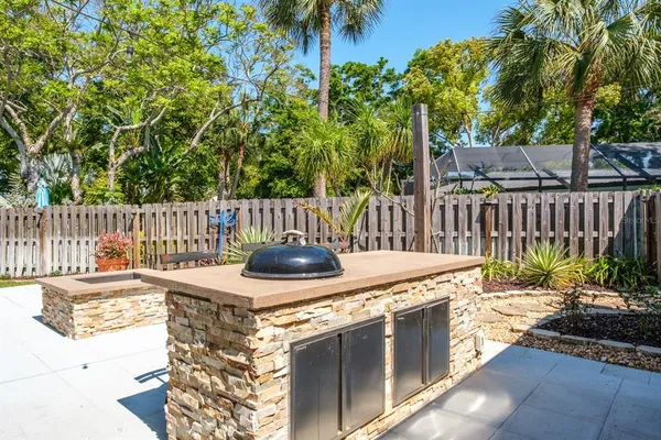 $660,000 | 75 Woodcutter Lane, Palm Harbor, FL 34683