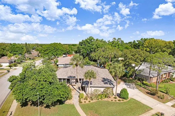 $660,000 | 75 Woodcutter Lane, Palm Harbor, FL 34683