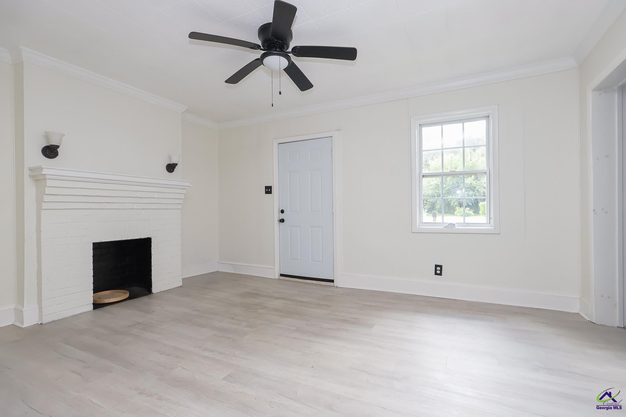209 Calhoun Street Fort Valley, GA 31030 - Photo 6 of 19 Gallery Image 6