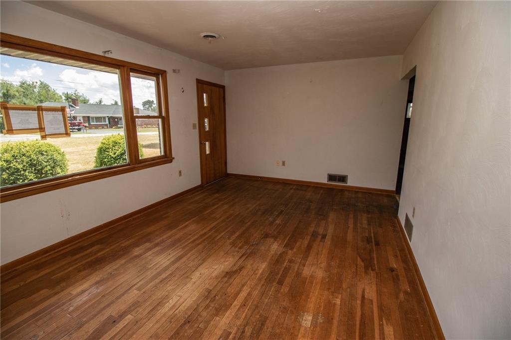 156 Wray Plan Road Kittanning, PA 16201 - Photo 5 of 12