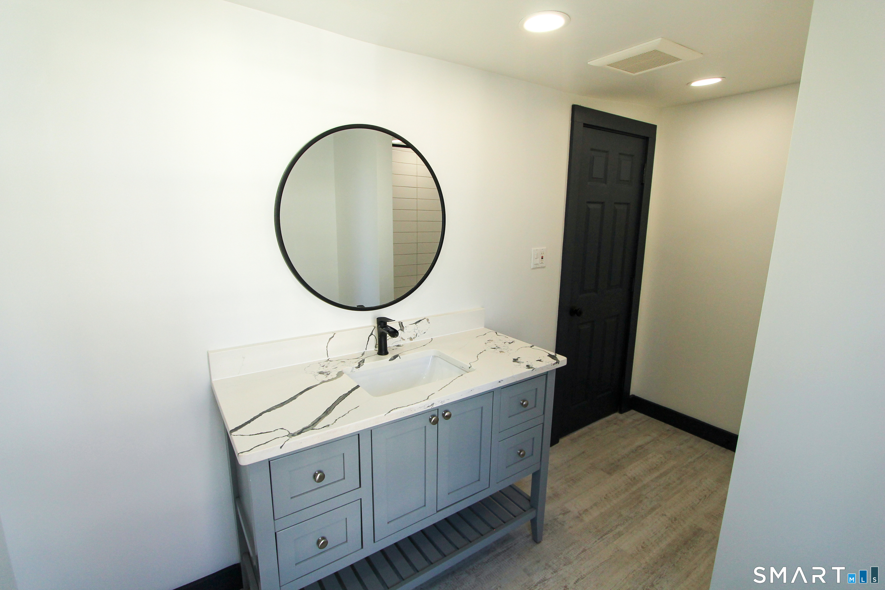 883 Worthington Ridge Berlin, CT 06037 - Photo 9 of 27