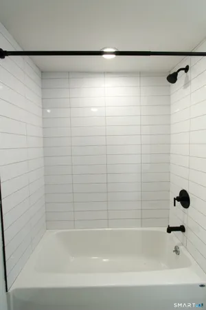 $2,400 | 883 Worthington Ridge, Berlin, CT 06037