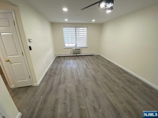 2002 Hawthorne Lane Mahwah, NJ 07430 - Photo 4 of 21