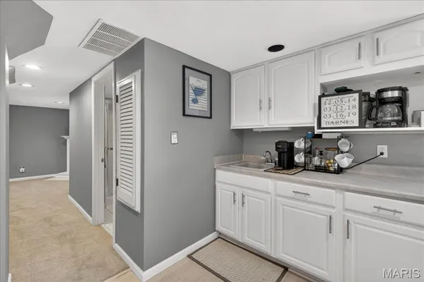 $337,000 | 1217 Dorne Drive, Ballwin, MO 63021