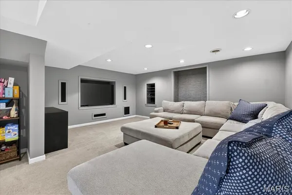 $337,000 | 1217 Dorne Drive, Ballwin, MO 63021