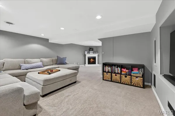 $337,000 | 1217 Dorne Drive, Ballwin, MO 63021