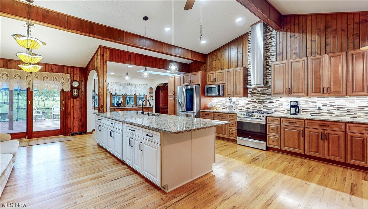 6171 Beach Road Wadsworth, OH 44281 - Photo 7 of 35 Open Concept Kitchen