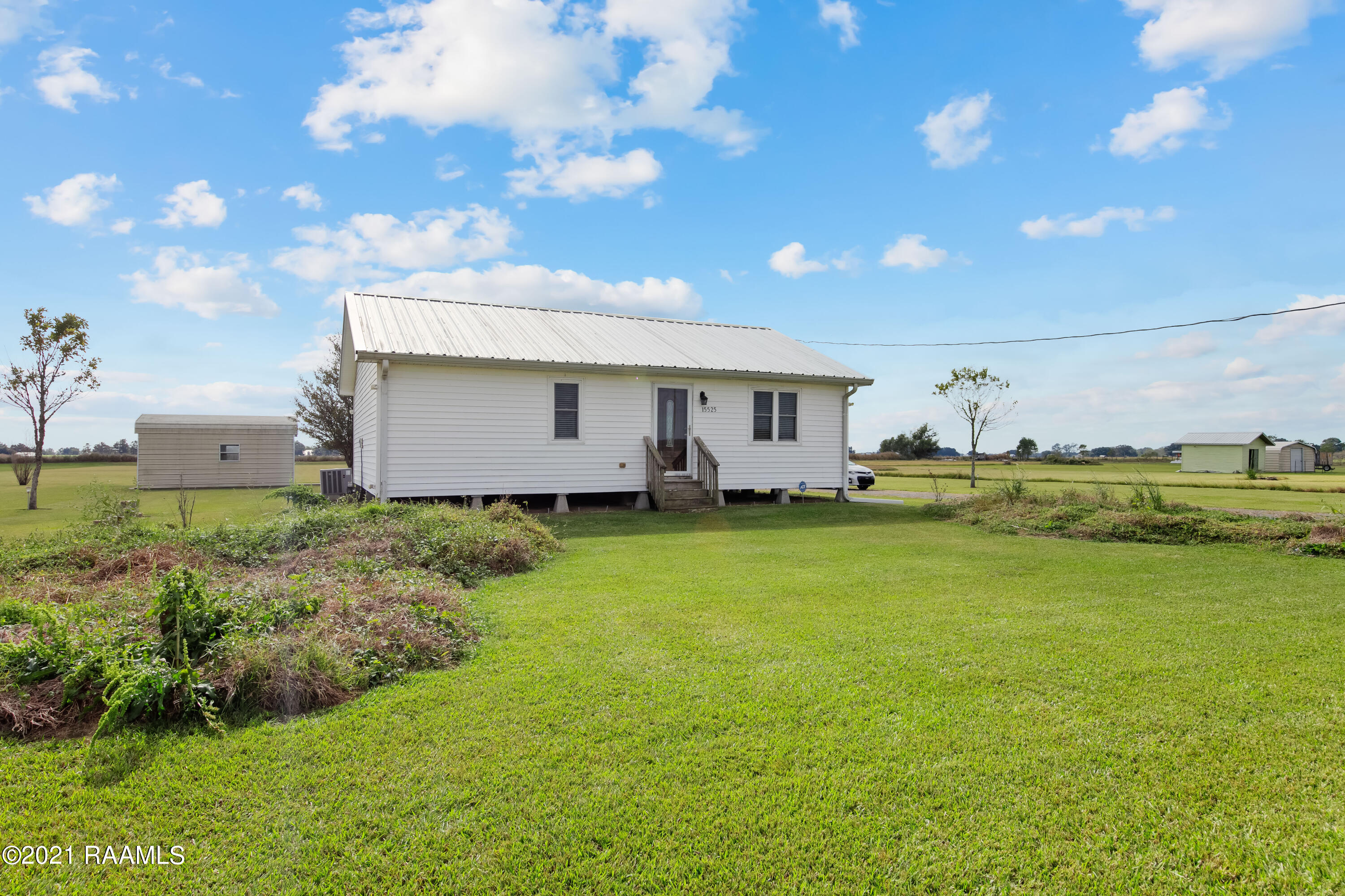15525 Pershing Road Kaplan, LA 70548 - Photo 1 of 26 Gallery Image 1