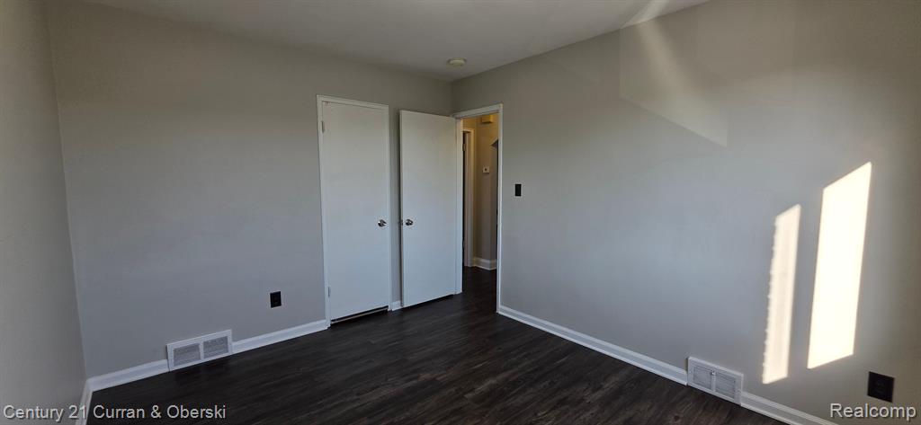 1439 South Telegraph Road, Unit 11 Dearborn, MI 48124 - Photo 12 of 23