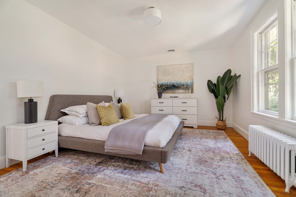144 Jordan Road Brookline, MA 02446 - Photo 18 of 29 Gallery Image 18
