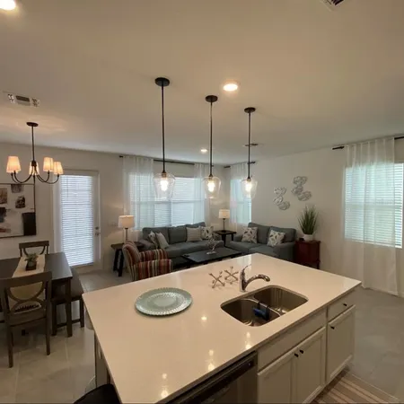 $2,350 | 1546 Discovery Street, Davenport, FL 33896