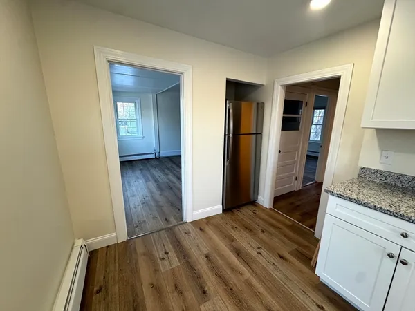 $2,500 | 195 Court Street, Unit 2, Plymouth, MA 02360