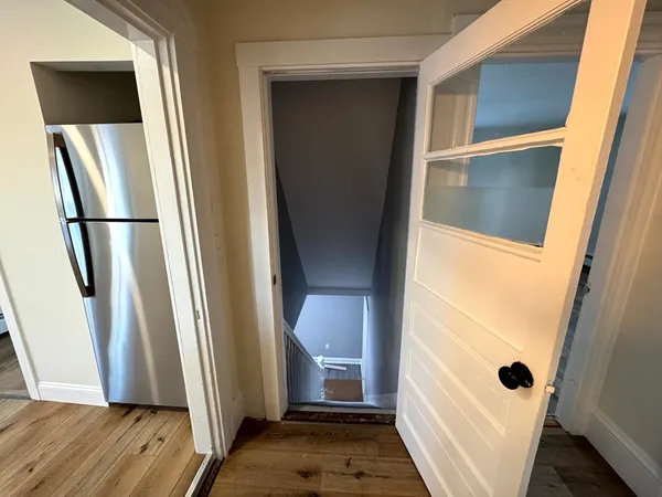 $2,500 | 195 Court Street, Unit 2, Plymouth, MA 02360