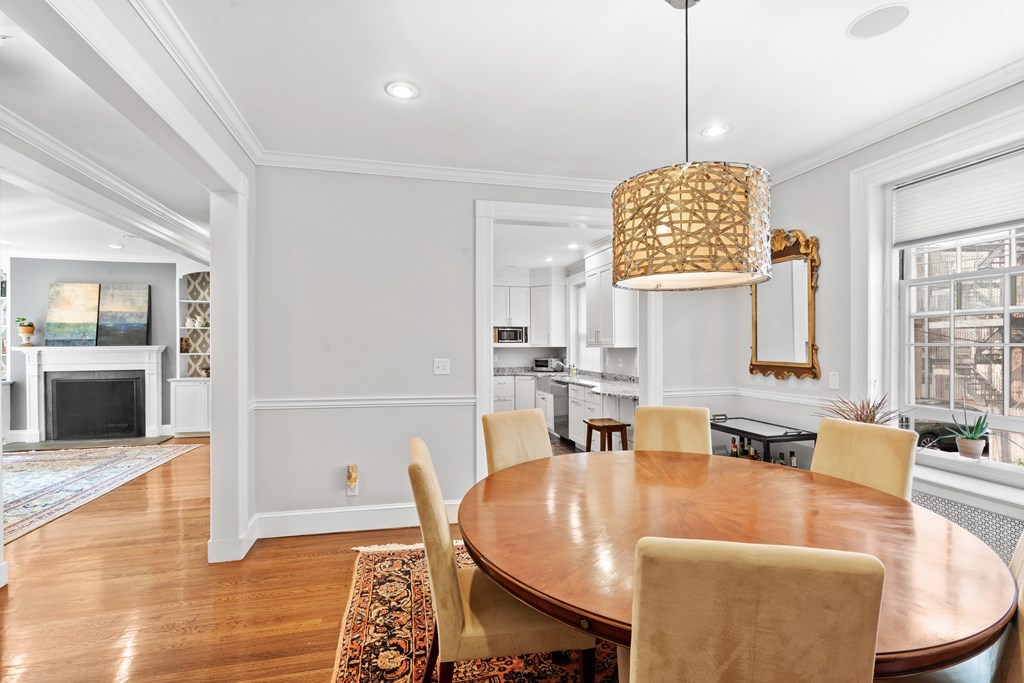 139 Beaconsfield Road, Unit 2 Brookline, MA 02445 - Photo 10 of 26 Gallery Image 10