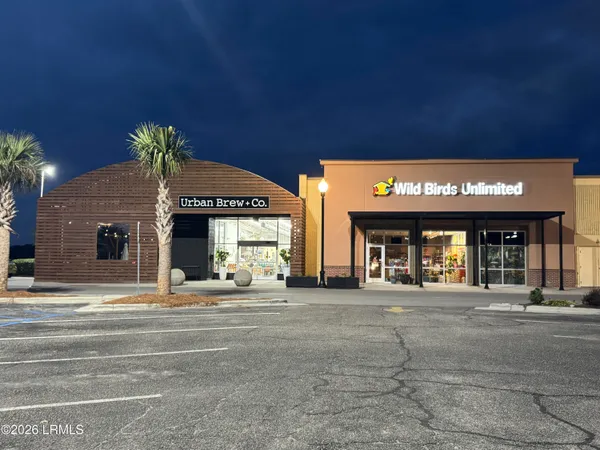 $299,900 | 2201 Boundary Street, Unit 202, Beaufort, SC 29902