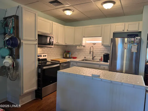 $299,900 | 2201 Boundary Street, Unit 202, Beaufort, SC 29902