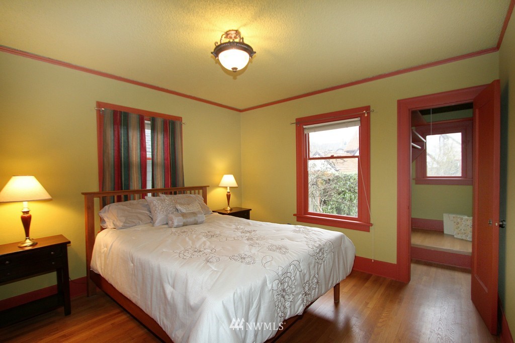 502 North 68th Street Seattle, WA 98103 - Photo 11 of 25 Gallery Image 11